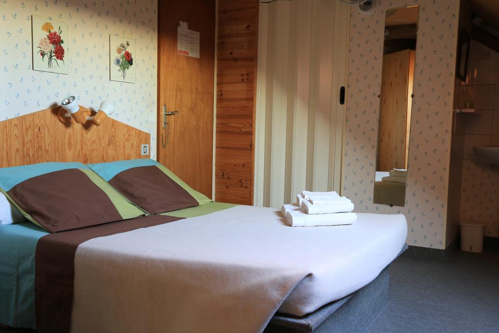 Chambres D'Hotes Lamourio Montdoumerc Exteriér fotografie